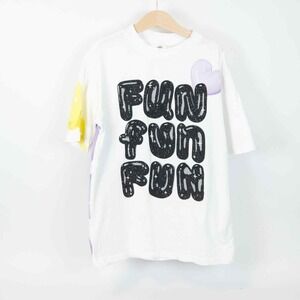 H&M Eva Cremers Girls 8-10 Short Sleeve Relaxed Fit T-Shirt Graphic Print Flower